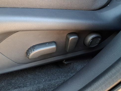 New 2026 Subaru Crosstrek 2.0i Premium image 24