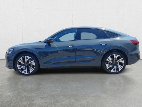 Used 2024 Audi Q8 e-tron Prestige w/ Prestige Package AWD/4WD image 8