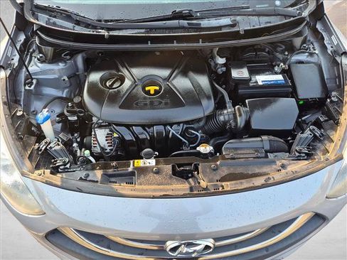Used 2014 Hyundai Elantra GT w/ Option Group 03 FWD image 27