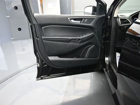 Used 2024 Ford Edge SEL image 10