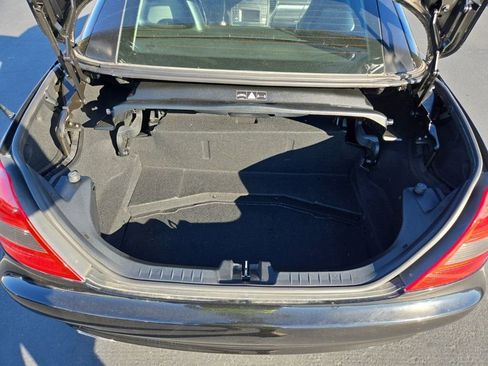 Used 2009 Mercedes-Benz SLK 350 image 8