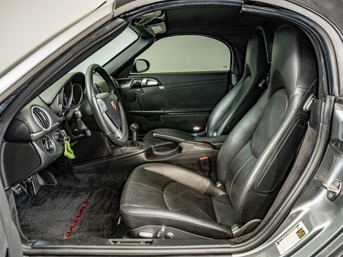 Used 2006 Porsche Boxster RWD image 5