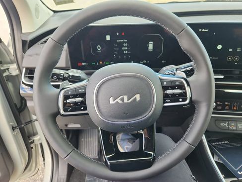 New 2026 Kia Carnival SX Prestige image 13