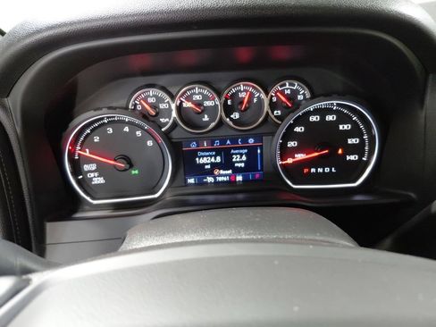 Certified 2020 Chevrolet Silverado 1500 RST AWD/4WD image 26