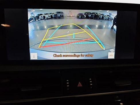 Certified 2025 Lexus ES 300h w/ Premium Package FWD image 22