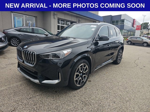 Used 2026 BMW X1 xDrive28i AWD/4WD image 3