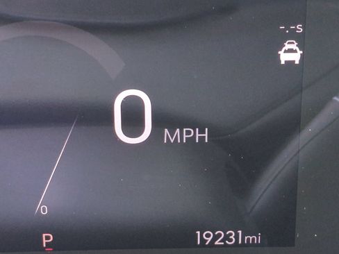 Certified 2024 Buick Encore GX Preferred w/ Comfort Package AWD/4WD image 12