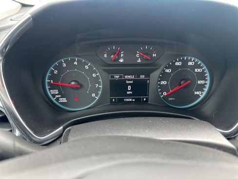 Used 2020 Chevrolet Equinox LS image 6