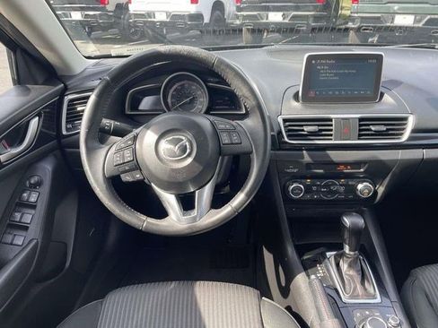 Used 2014 MAZDA MAZDA3 i Touring w/ Technology Package image 11
