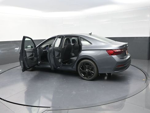 New 2026 Volkswagen Jetta SE image 31