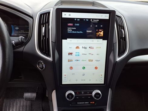 Used 2023 Ford Edge SEL image 18