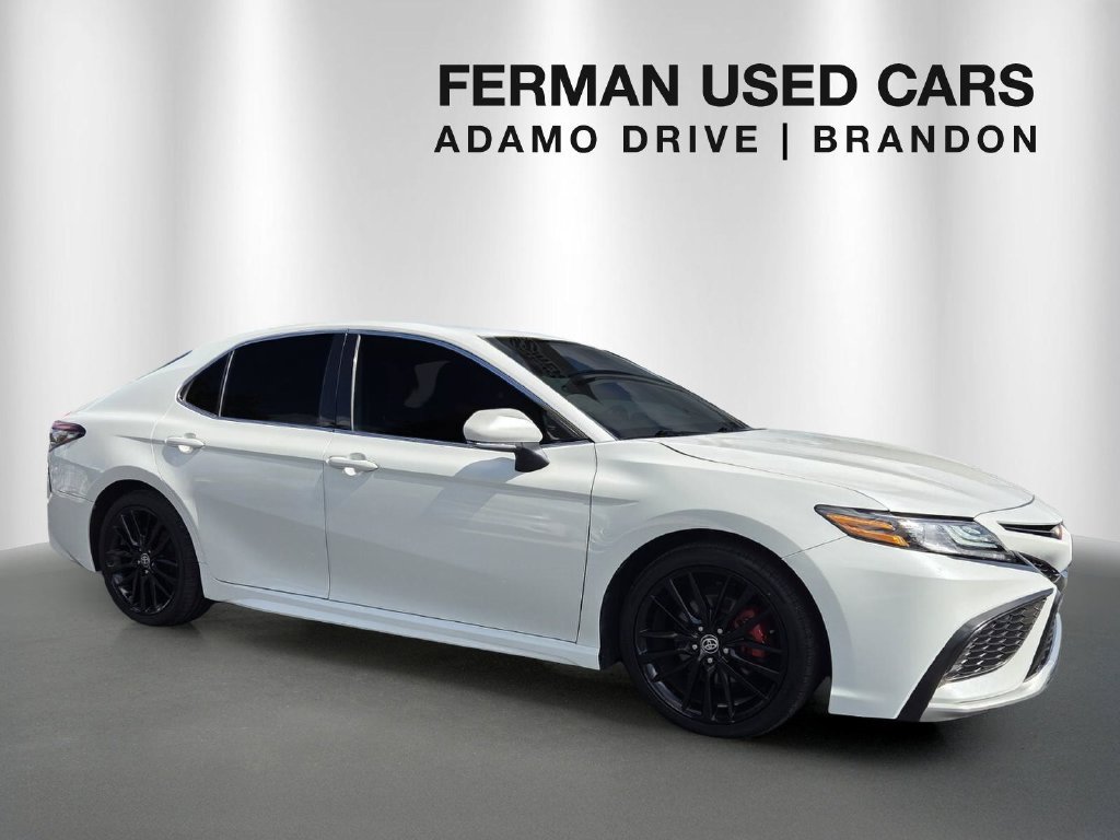 Used 2024 Toyota Camry XSE FWD image 1
