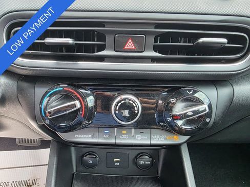 Used 2022 Hyundai Kona SEL FWD image 22