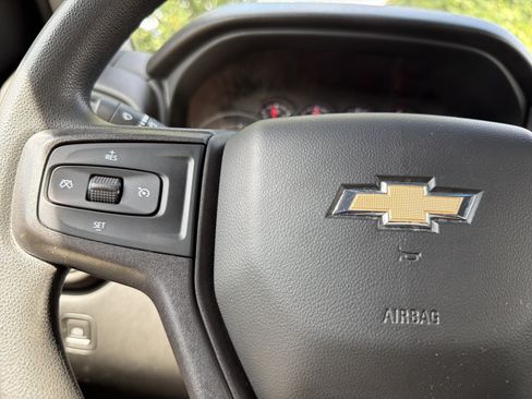 Used 2020 Chevrolet Silverado 2500 Custom w/ Custom Value Package AWD/4WD image 27