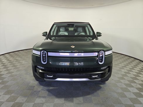 Used 2024 Rivian R1S Adventure AWD/4WD image 8