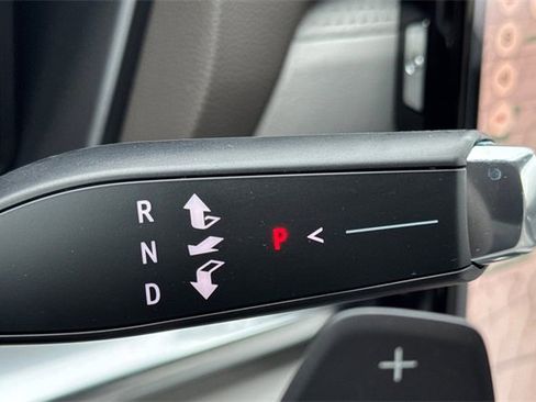 New 2026 GMC Terrain Denali w/ LPO, Floor Liner Package image 25