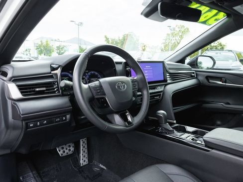 Certified 2025 Toyota Camry XSE AWD/4WD image 10