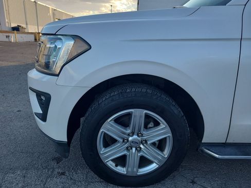 Used 2019 Ford Expedition XLT w/ Equipment Group 202A RWD image 10