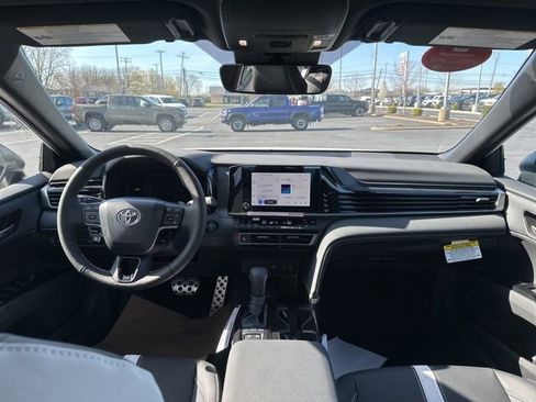 New 2026 Toyota Camry SE image 11