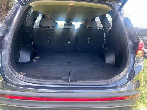 Used 2023 Hyundai Santa Fe SEL FWD image 19
