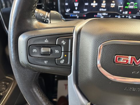 Used 2022 GMC Sierra 1500 SLT w/ SLT Premium Plus Package image 31