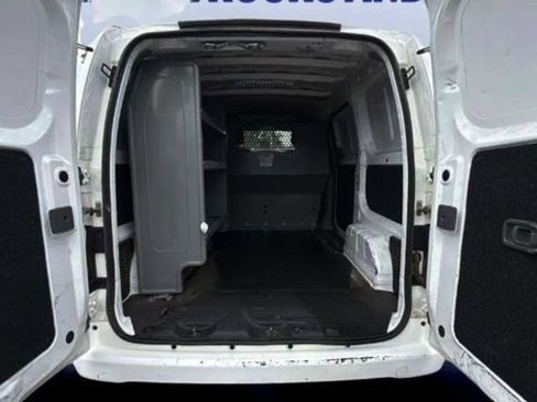 Used 2018 Nissan NV200 SV w/ Navigation Package FWD image 9