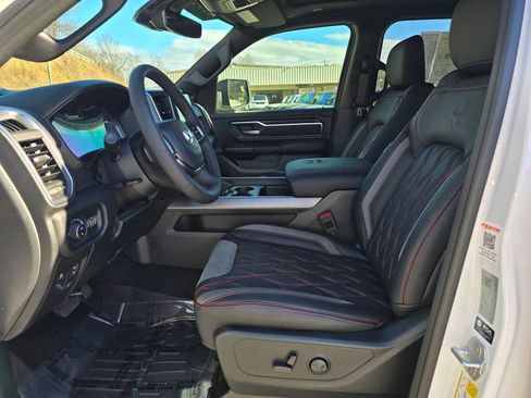 New 2026 RAM 1500 Big Horn AWD/4WD image 6
