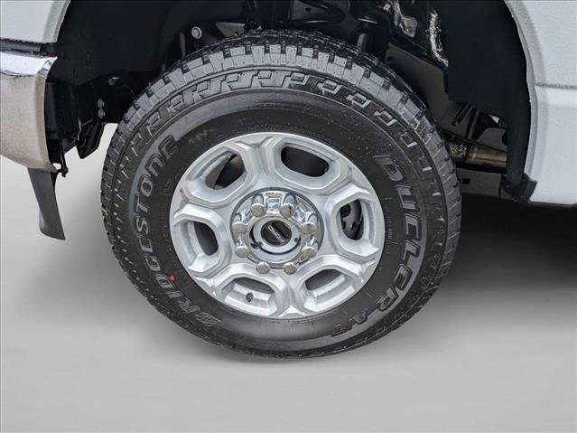 New 2026 Ford F250 XLT w/ FX4 Off-Road Package AWD/4WD image 10