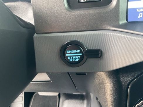 Used 2024 Ford Bronco Big Bend image 14