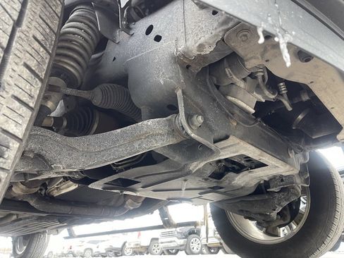 Used 2017 Ford F150 Platinum w/ Equipment Group 701A Luxury image 15