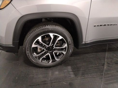 Used 2022 Jeep Compass Limited image 44