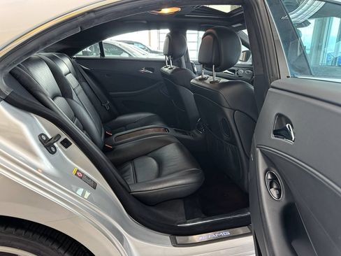 Used 2006 Mercedes-Benz CLS 55 AMG image 54