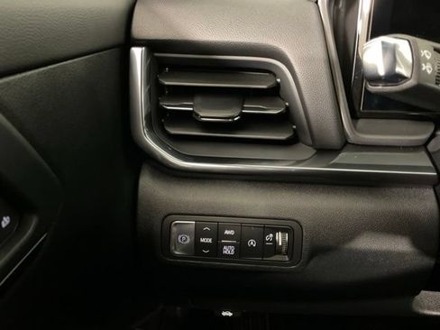 Used 2026 GMC Terrain AT4 w/ Convenience Package III AWD/4WD image 24
