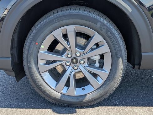 New 2026 Ford Explorer Active w/ Active Comfort Package AWD/4WD image 27