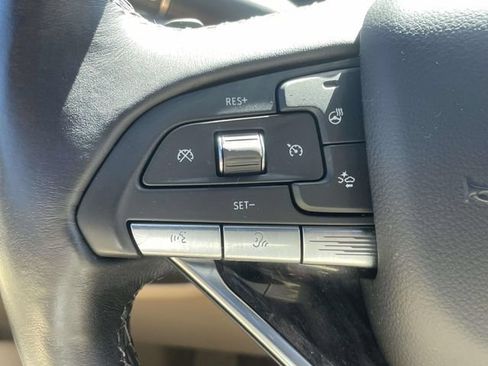 Certified 2021 Cadillac Escalade ESV Premium Luxury AWD/4WD image 20