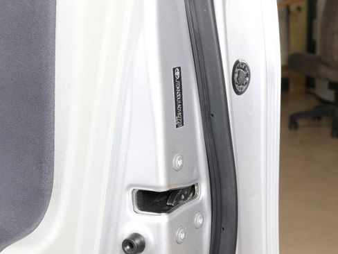 Used 2010 Toyota Prius FWD image 65