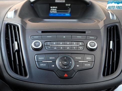 Used 2018 Ford Escape SE image 19