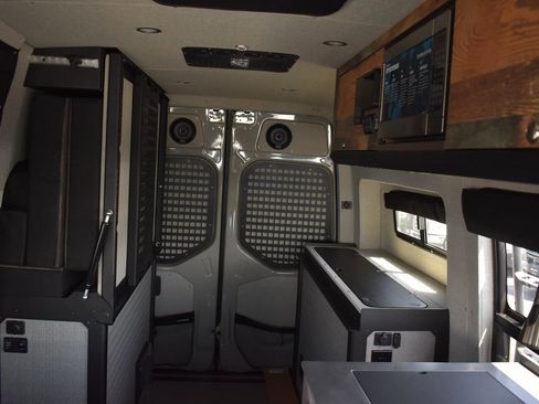 New 2024 Mercedes-Benz Sprinter 2500 image 8