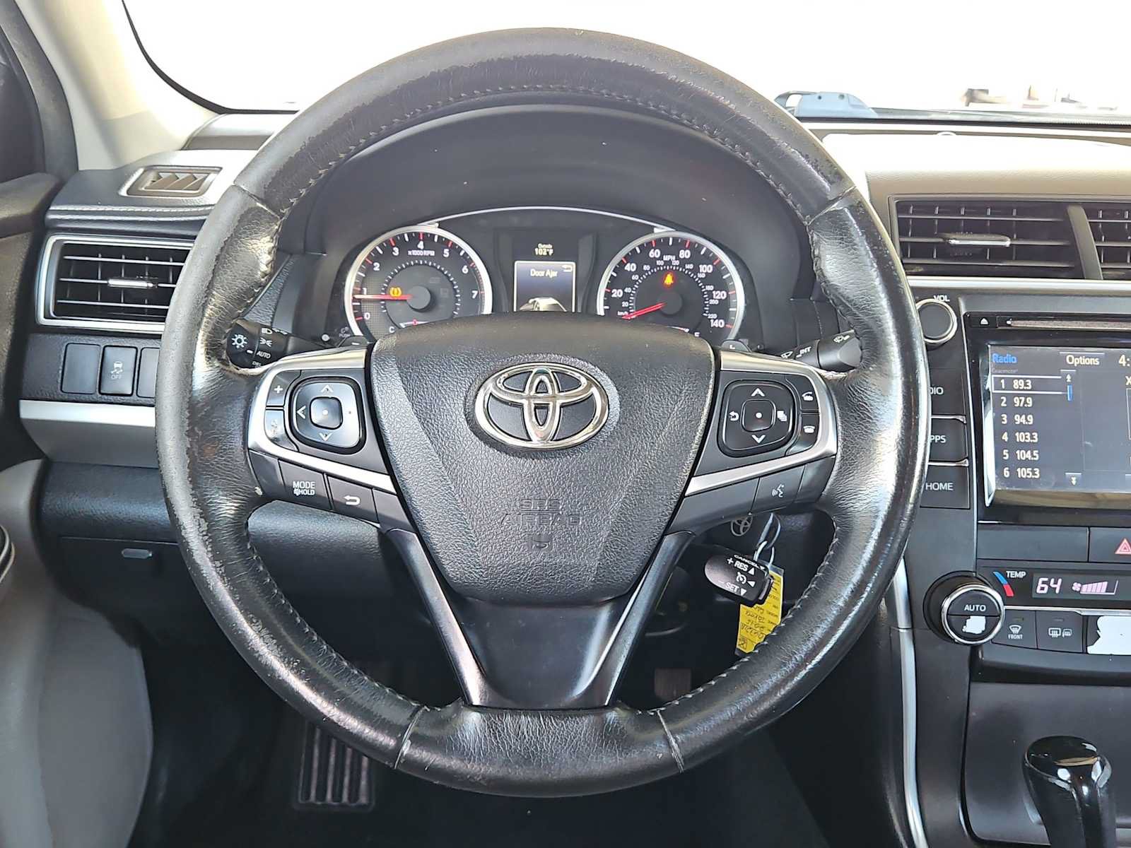 Used 2015 Toyota Camry XSE FWD image 15