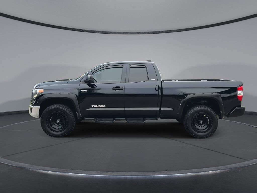 Used 2021 Toyota Tundra SR5 RWD image 5