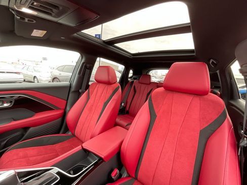 Certified 2025 Acura ADX A-Spec image 10
