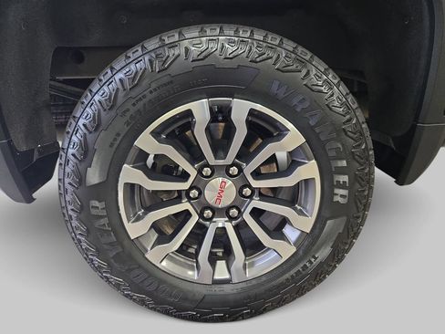 Used 2020 GMC Sierra 1500 AT4 AWD/4WD image 36