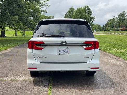 Used 2023 Honda Odyssey Touring image 6