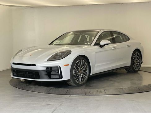 New 2026 Porsche Panamera image 1