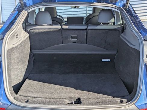 Used 2026 Tesla Model Y Long Range RWD image 35