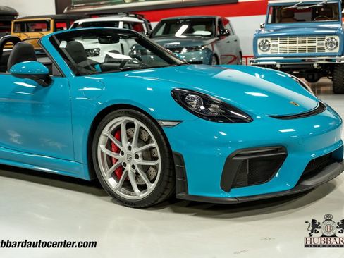 Used 2021 Porsche 718 Boxster Spyder RWD image 35