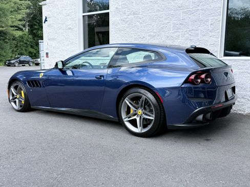 Used 2019 Ferrari GTC4Lusso AWD/4WD image 6
