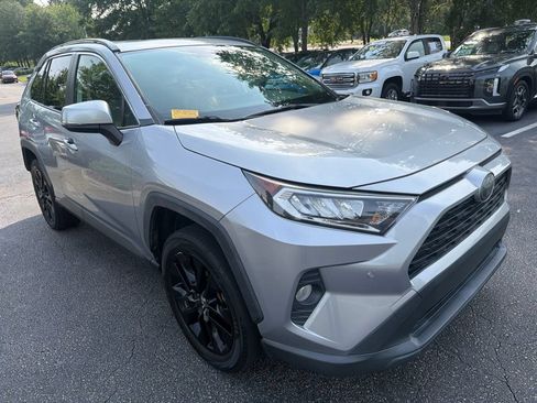Used 2019 Toyota RAV4 XLE Premium w/ Advanced Technology Package FWD image 4