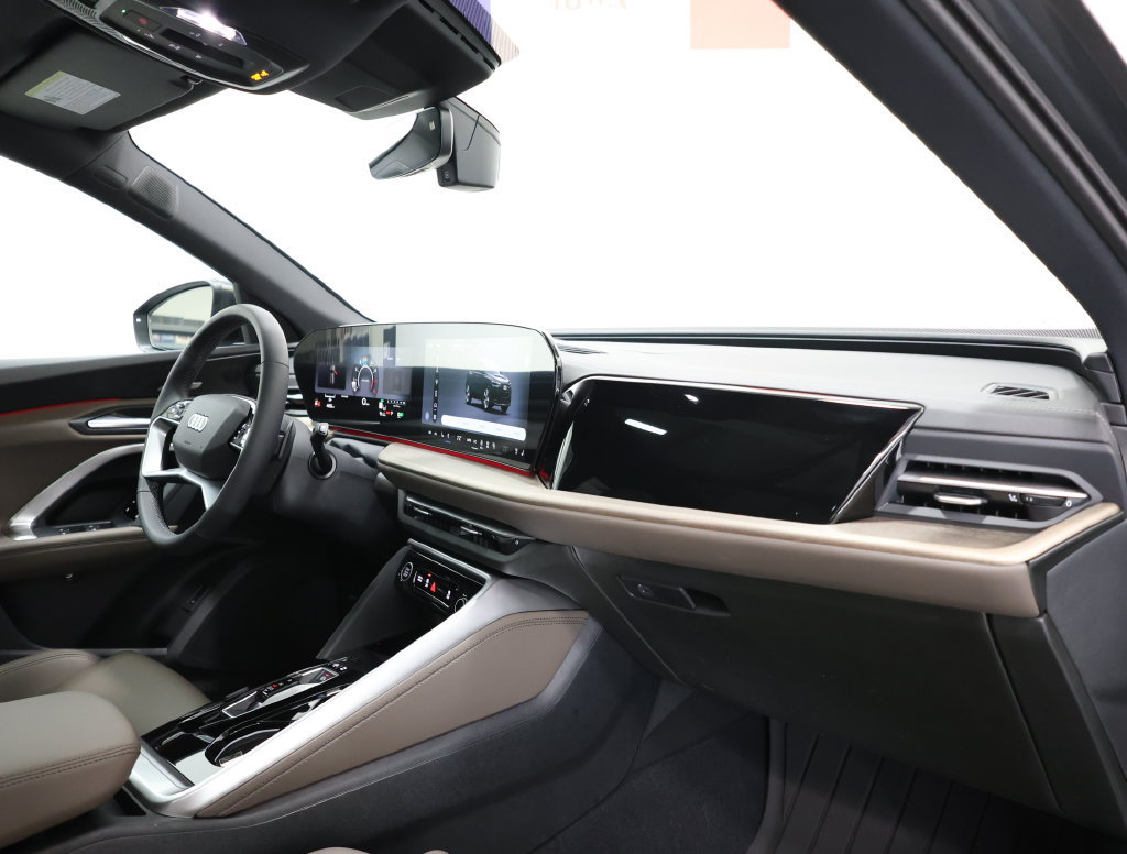 New 2026 Audi Q5 Premium Plus AWD/4WD image 23