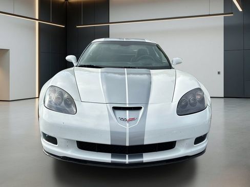 Used 2013 Chevrolet Corvette Grand Sport w/ 4LT Preferred Equipment Group RWD image 7